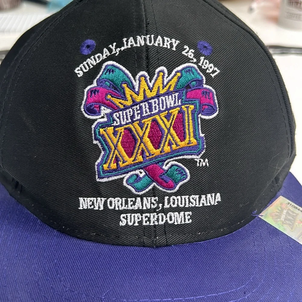 Super Bowl XXXI New Orleans Louisiana Superdome Hat NFL